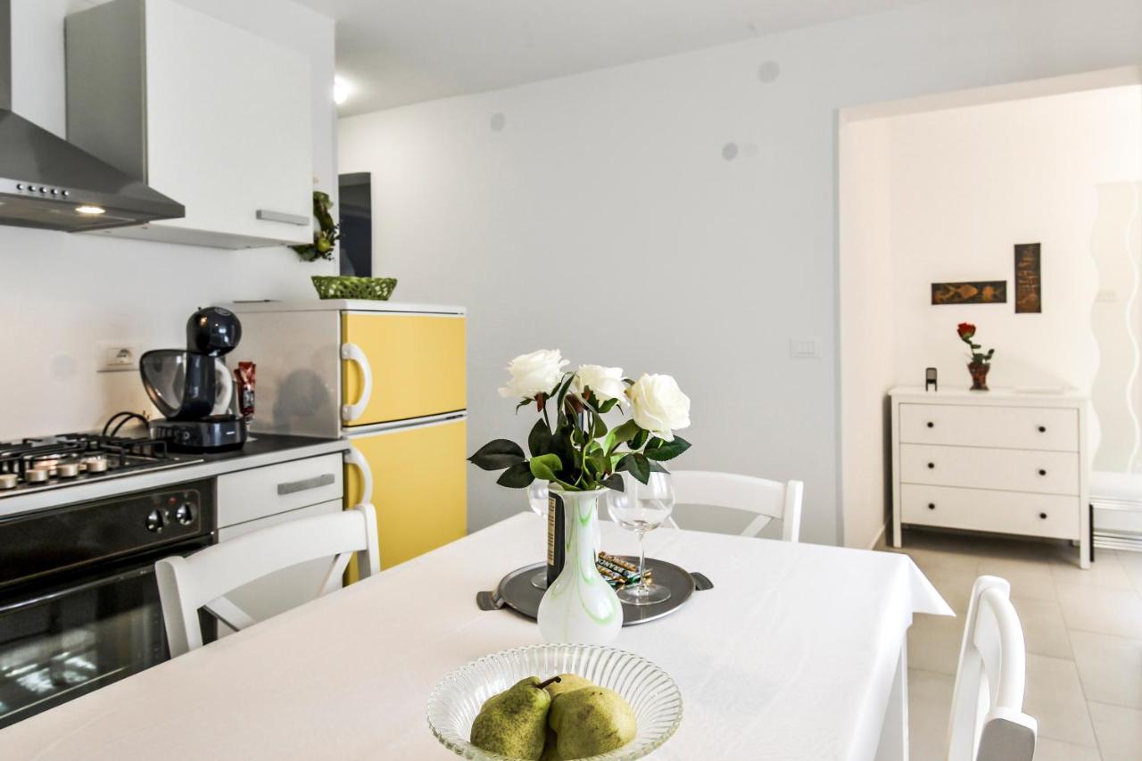 Apartment Anna Umag Extérieur photo
